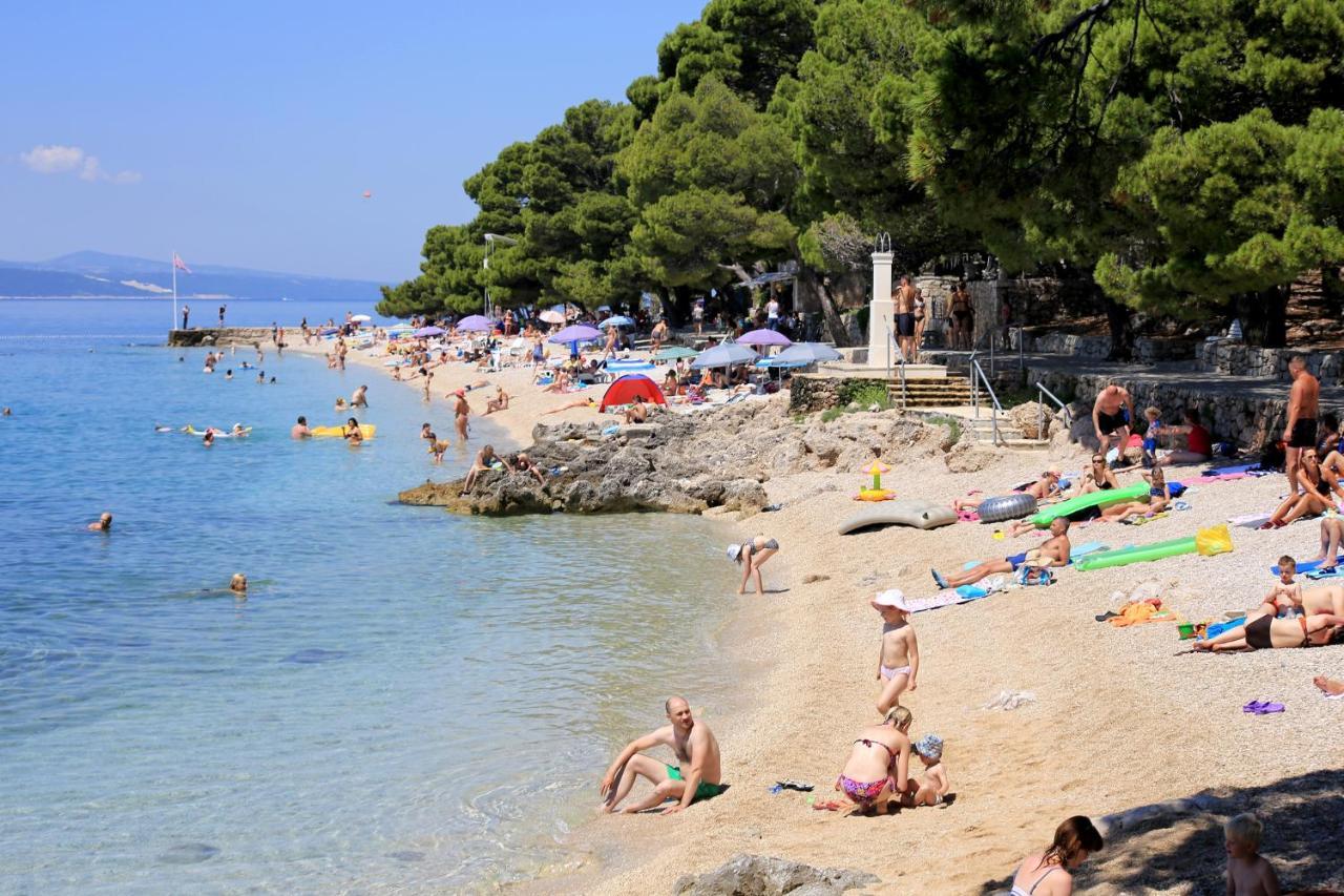 Apartments With A Parking Space Brela, Makarska - 11552 Экстерьер фото