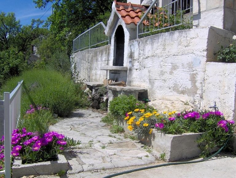 Apartments With A Parking Space Brela, Makarska - 11552 Экстерьер фото