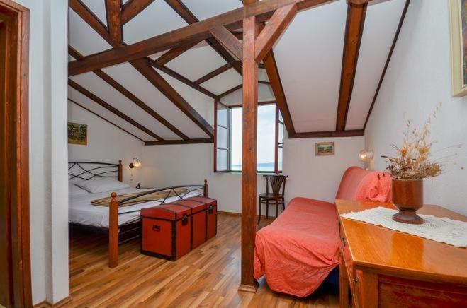 Apartments With A Parking Space Brela, Makarska - 11552 Номер фото
